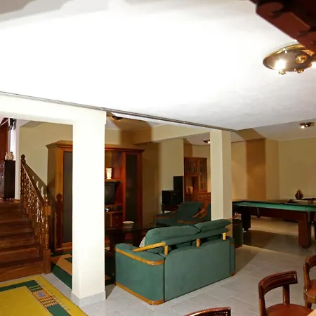 Oporto Airport House Apartmán Moreira (Porto)